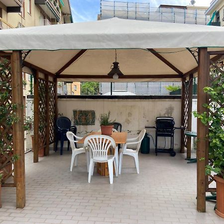 Sunny Apartment With Big Terrace Rapallo Buitenkant foto